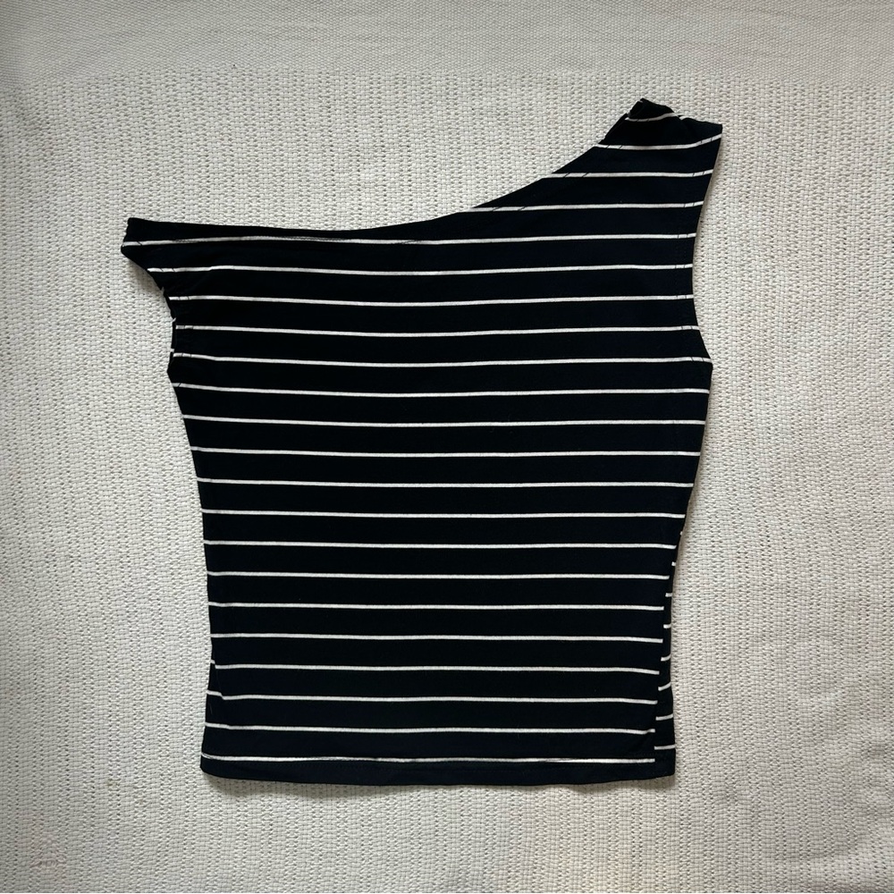 Edikted Black and White Striped One-Shoulder Top